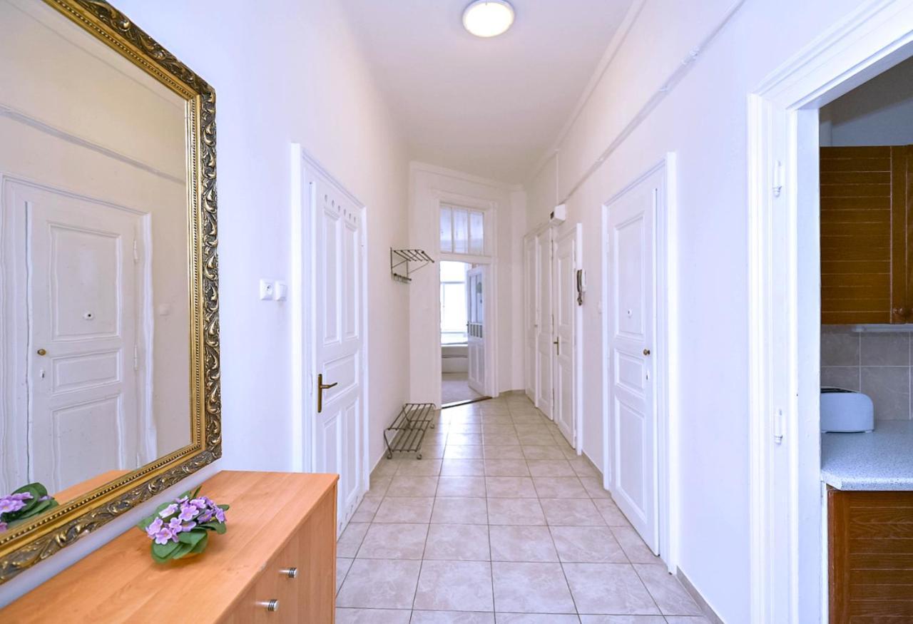 Apartment Vezenska Prága Kültér fotó