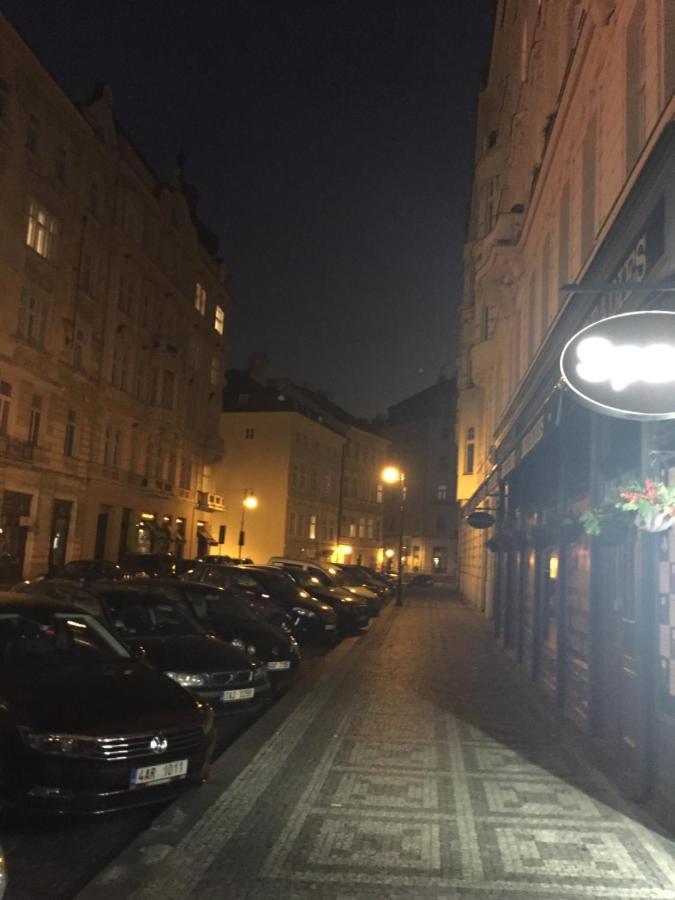 Apartment Vezenska Prága Kültér fotó